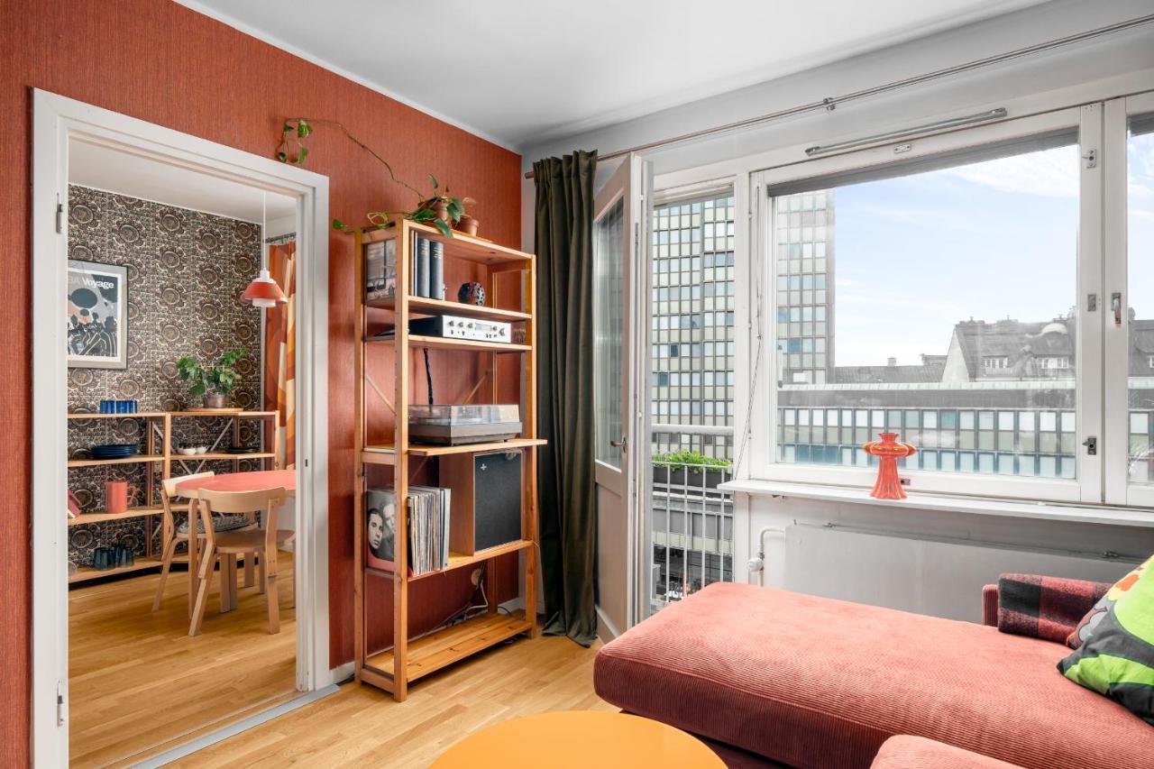 Wehost Spacious Traveller'S Hq Above Metro @Vilhonvuorenkuja 16 Apartment Helsinki Exterior photo