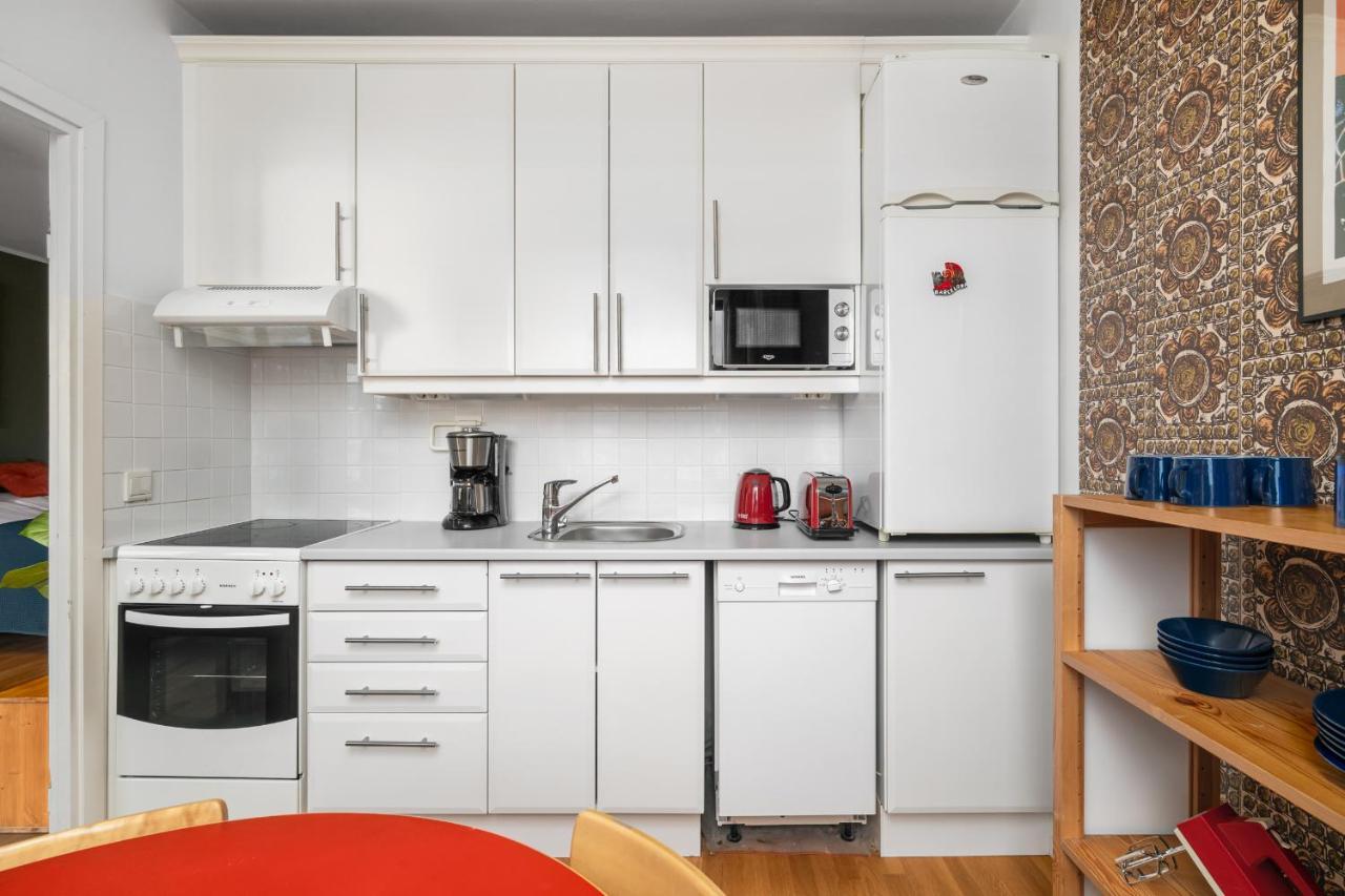 Wehost Spacious Traveller'S Hq Above Metro @Vilhonvuorenkuja 16 Apartment Helsinki Exterior photo